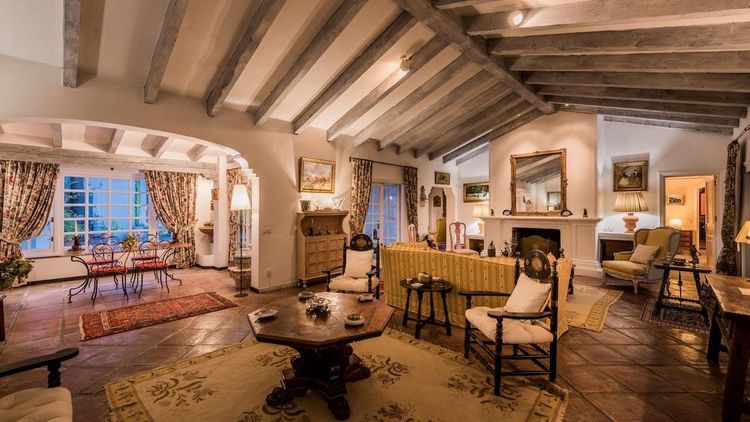 House | Resale in Los Flamingos in Los Flamingos, Costa del Sol - Photo 5