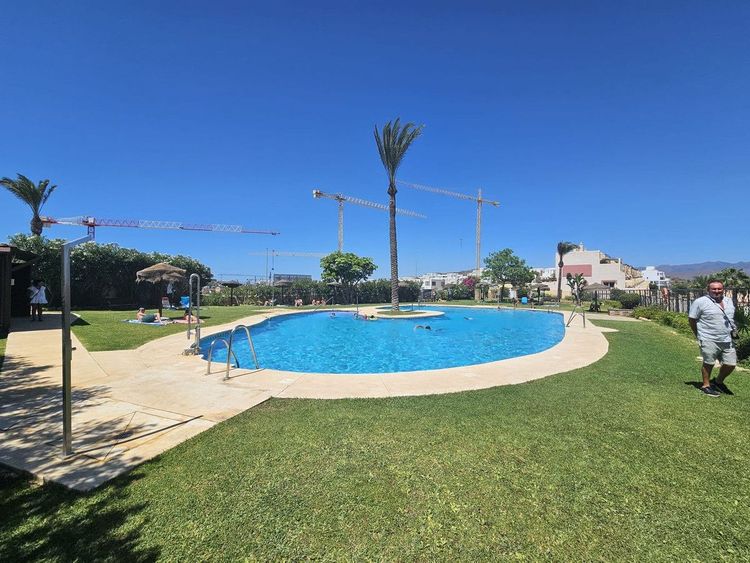 House | Resale in La Cala in La Cala, Costa del Sol - Photo 3