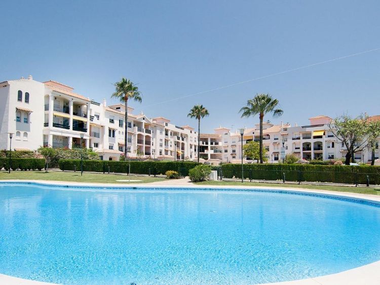 Apartment | Resale in San Pedro de Alcántara - Development photo 1