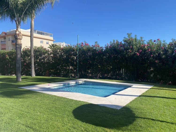 Apartment | Resale in Estepona in Estepona, Costa del Sol - Photo 4