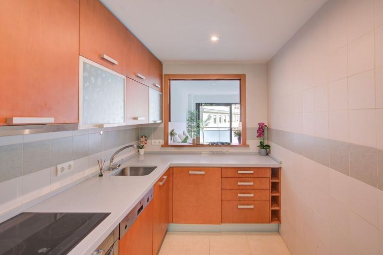 Apartment | Resale in Las Lagunas in Las Lagunas, Costa del Sol - Photo 2