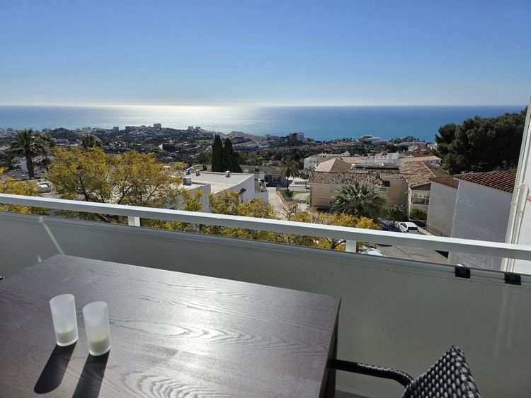 Apartment | Resale in Benalmadena Pueblo in Benalmadena Pueblo, Costa del Sol - Photo 3