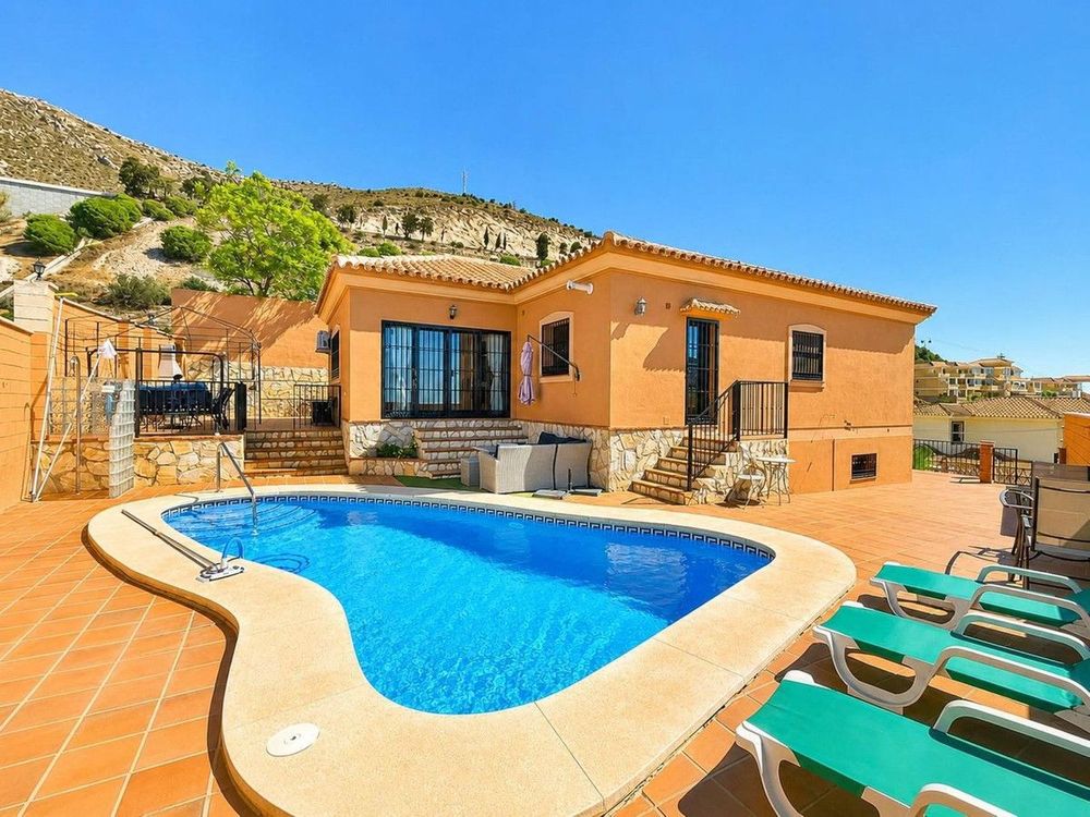 House | Resale in Benalmadena in Benalmadena Others, Costa del Sol - Main property photo