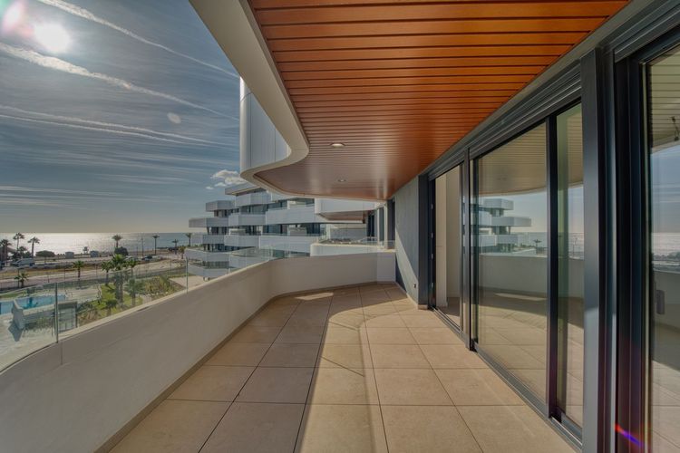 Apartment | Resale in Torremolinos in Torremolinos Others, Costa del Sol - Photo 3