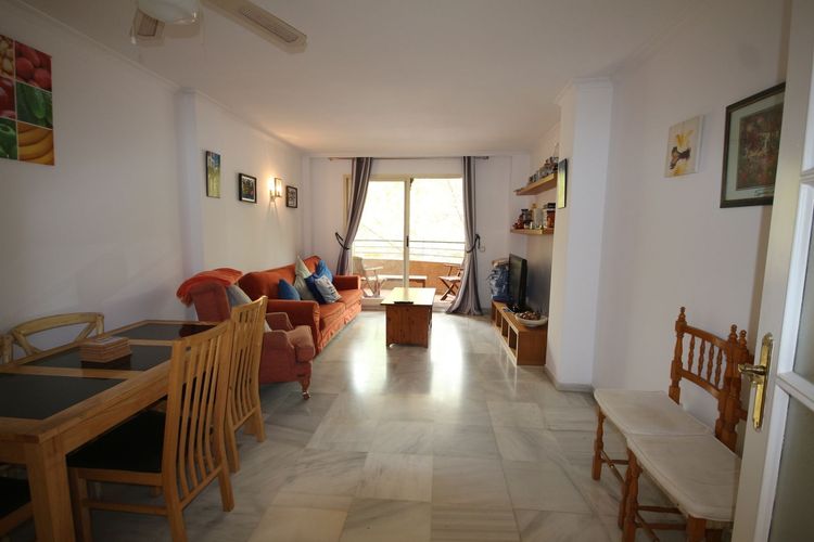 Apartment | Resale in Marbella in Marbella Others, Costa del Sol - Photo 3