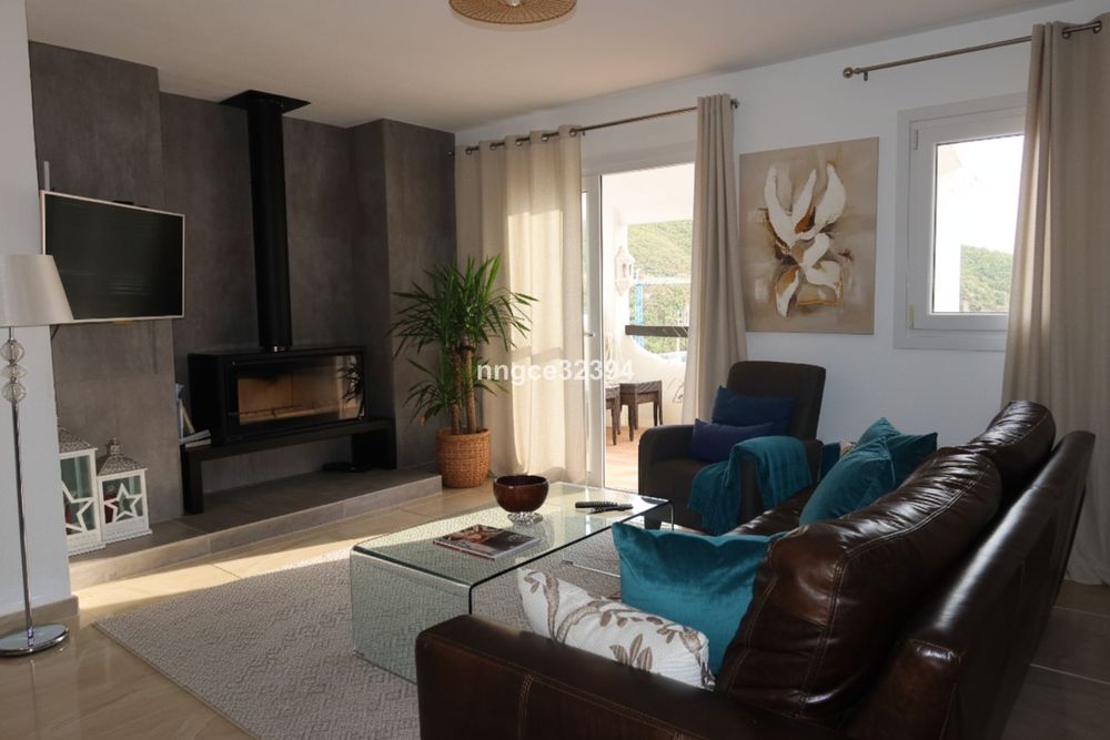 Penthouse | Resale in Benahavís in Benahavís Others, Costa del Sol - Main property photo