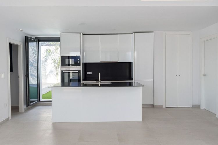 Penthouse | Resale in La Quinta in La Quinta, Costa del Sol - Photo 2