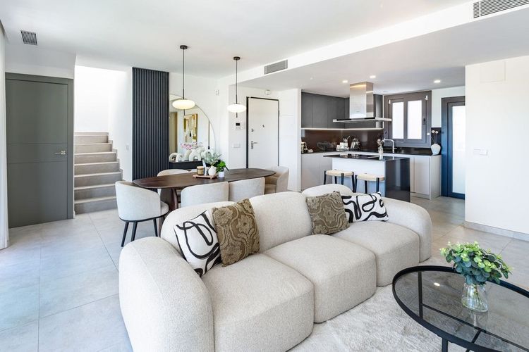 Penthouse | Resale in New Golden Mile in New Golden Mile, Costa del Sol - Photo 5