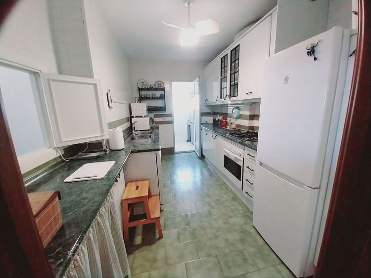 Apartment | Resale in Calahonda in Calahonda, Costa del Sol - Photo 5