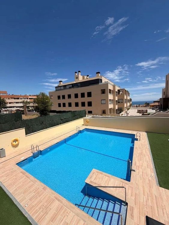 Apartment | Resale in El Pinillo in El Pinillo, Costa del Sol - Photo 3