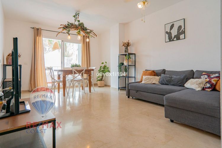 Apartment | Resale in Rincón de la Victoria in Rincón de la Victoria, Costa del Sol - Photo 4