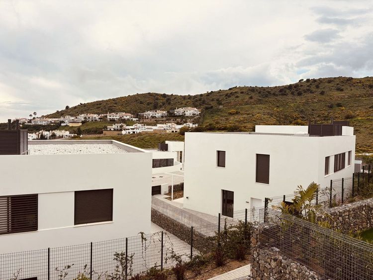 House | Resale in Riviera del Sol in Riviera del Sol, Costa del Sol - Photo 5