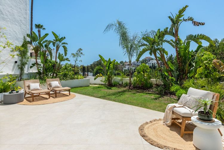 House | Resale in The Golden Mile in The Golden Mile, Costa del Sol - Photo 5