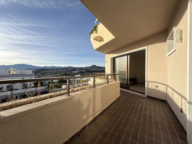 Apartment | Resale in Estepona - Development photo 1