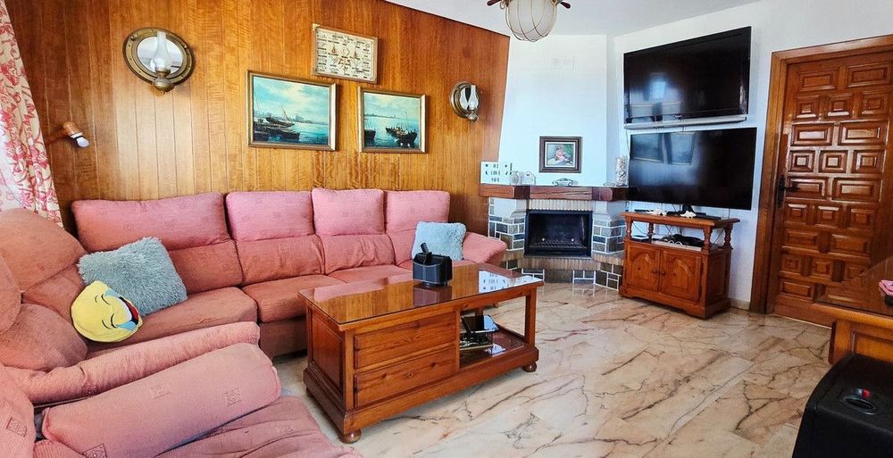 House | Resale in Torre de Benagalbón in Torre de Benagalbón, Costa del Sol - Main property photo