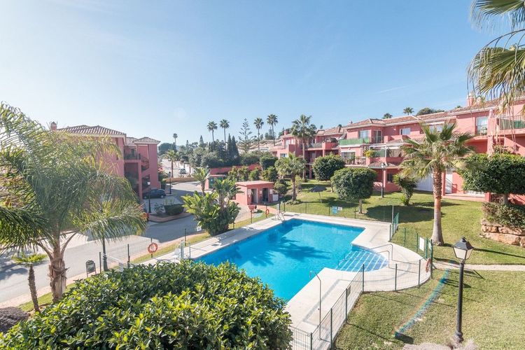 Apartment | Resale in Manilva in Manilva Others, Costa del Sol - Photo 2