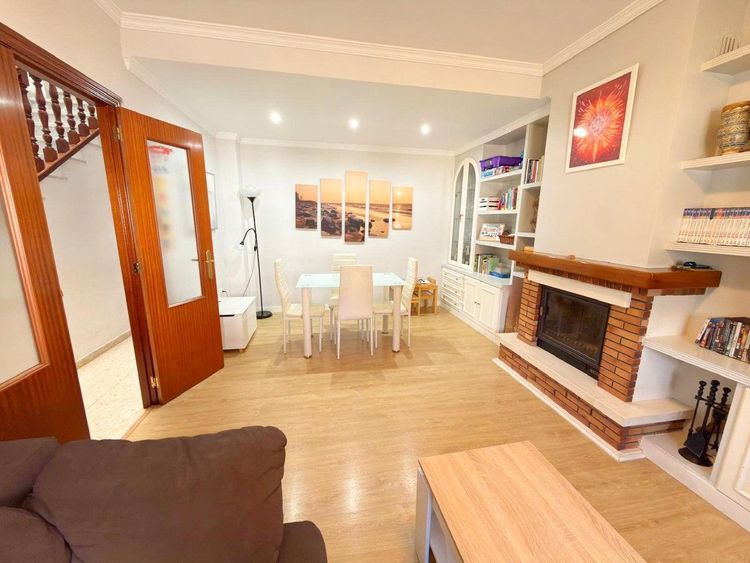 Apartment | Resale in Rincón de la Victoria in Rincón de la Victoria, Costa del Sol - Photo 2