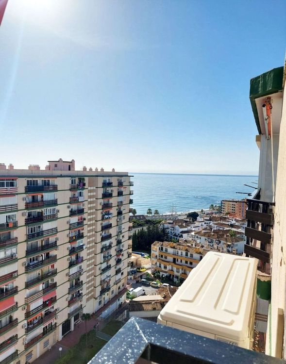 Apartment | Resale in Benalmadena in Benalmadena Others, Costa del Sol - Photo 2