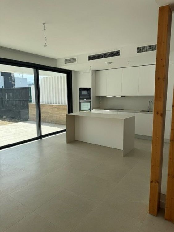 House | Resale in Atalaya in Atalaya, Costa del Sol - Photo 3