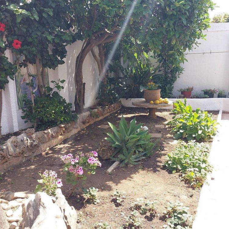 House | Resale in Marbella in Marbella Others, Costa del Sol - Photo 4