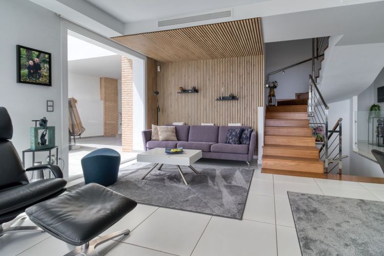 House | Resale in Torremuelle in Torremuelle, Costa del Sol - Photo 3