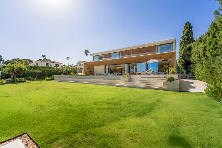 Guadalmina 720 in Guadalmina Alta, Costa del Sol - Photo 3