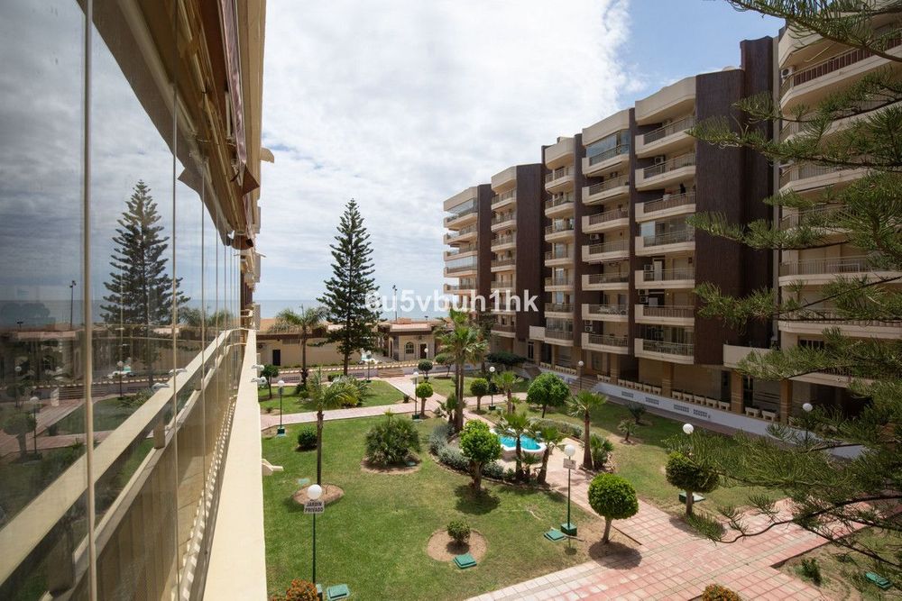 Apartment | Resale in Fuengirola in Fuengirola Others, Costa del Sol - Main property photo