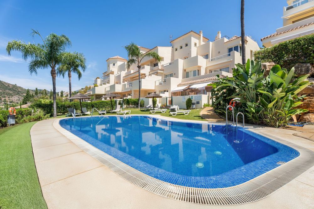 Apartment | Resale in Benahavís in Benahavís Others, Costa del Sol - Main property photo