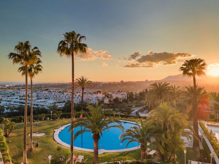 Apartment | Resale in The Golden Mile in The Golden Mile, Costa del Sol - Photo 4