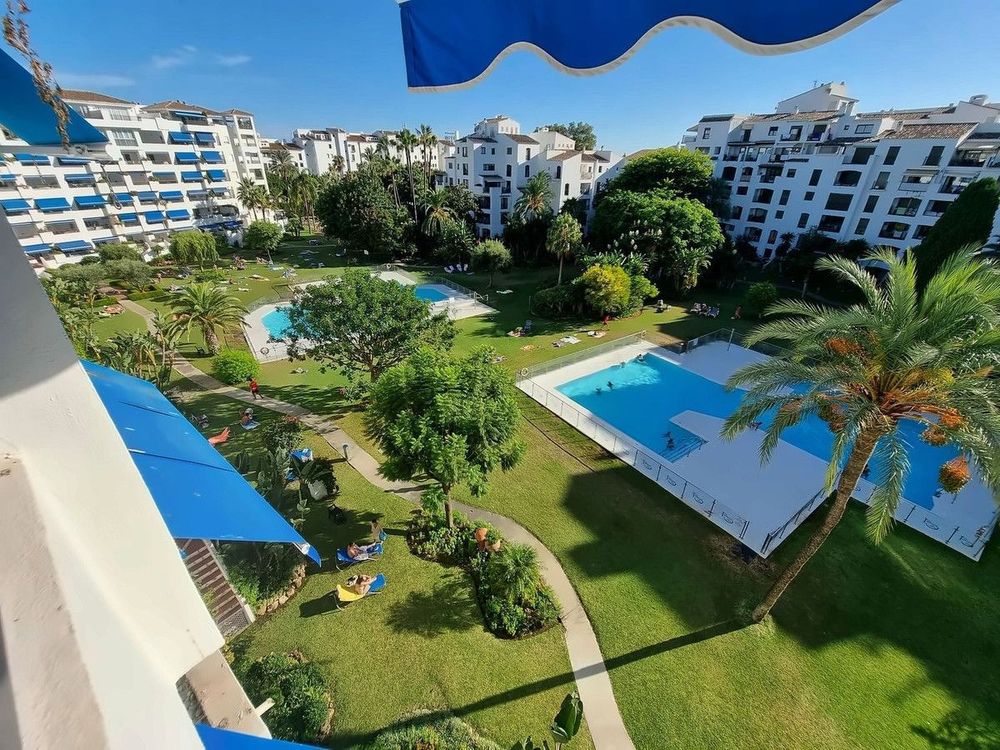 Apartment | Resale in Puerto Banús in Puerto Banús, Costa del Sol - Main property photo