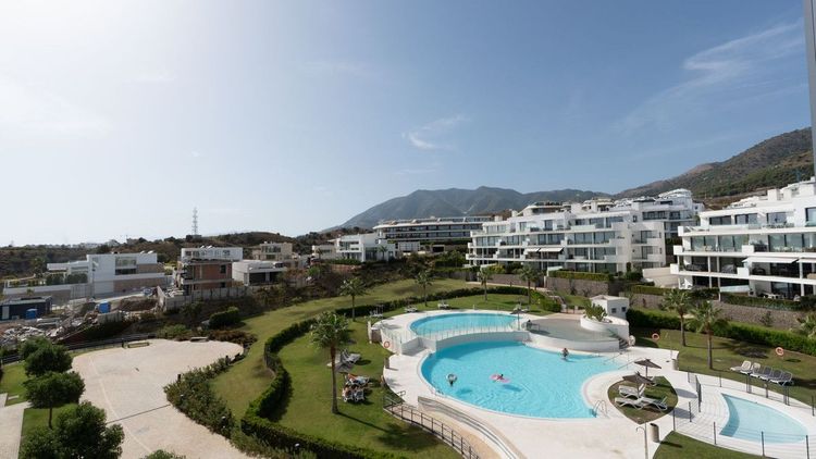 Penthouse | Resale in Fuengirola in Fuengirola Others, Costa del Sol - Photo 3