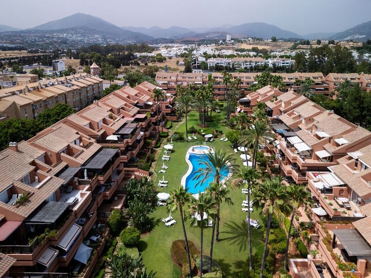 Apartment | Resale in Marbella in Marbella Others, Costa del Sol - Photo 5