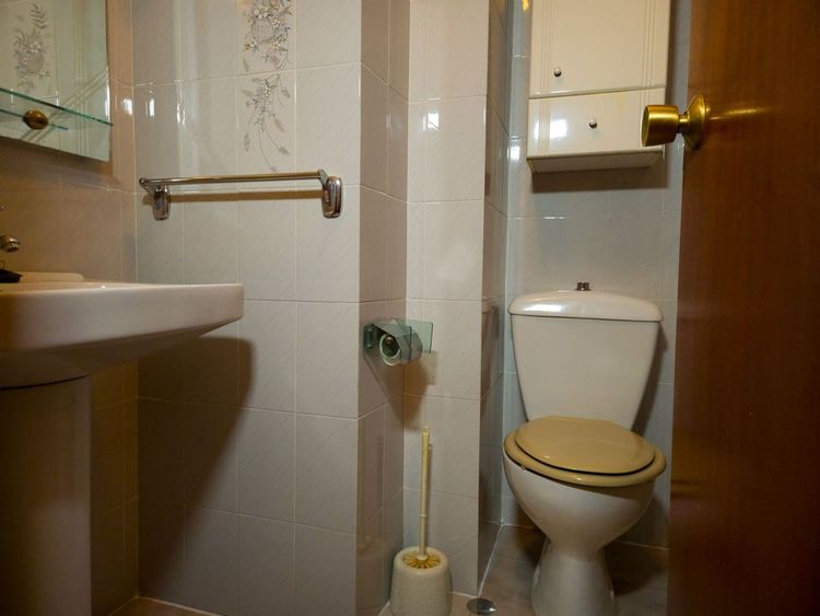 Apartment | Resale in Fuengirola in Fuengirola Others, Costa del Sol - Photo 5