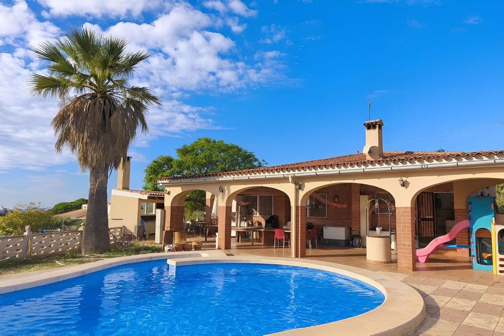 House | Resale in Aguas de Busot in Costa Blanca - Main property photo