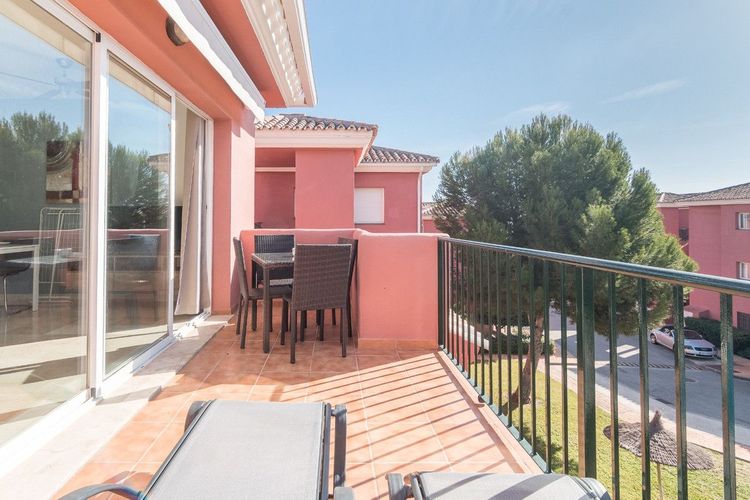 Apartment | Resale in Manilva in Manilva Others, Costa del Sol - Photo 4