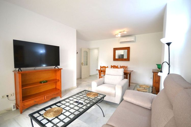 Apartment | Resale in Calahonda in Calahonda, Costa del Sol - Photo 4