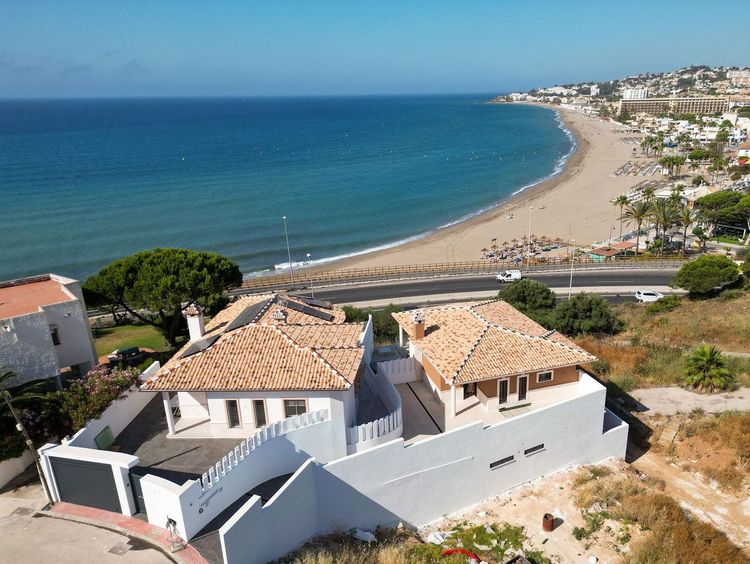 House | Resale in La Cala in La Cala, Costa del Sol - Photo 4