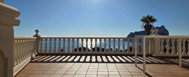 House | Resale in Calpe in Calpe, Costa Blanca - Photo 5
