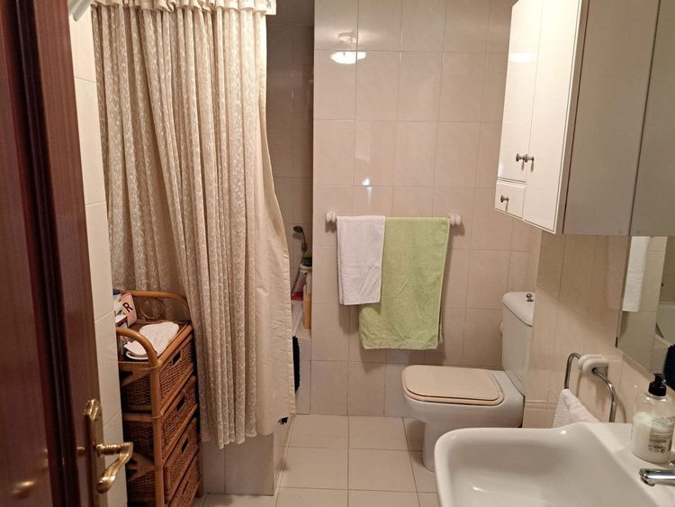 Apartment | Resale in Fuengirola in Fuengirola Others, Costa del Sol - Photo 3