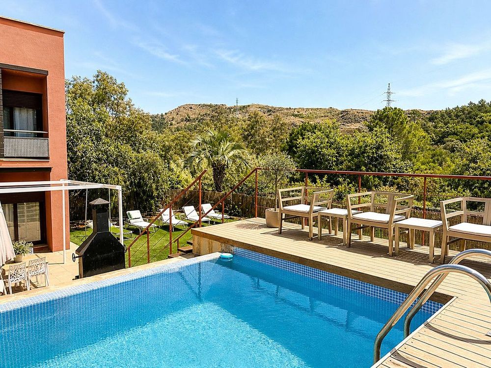 House | Resale in Selwo in Selwo, Costa del Sol - Main property photo