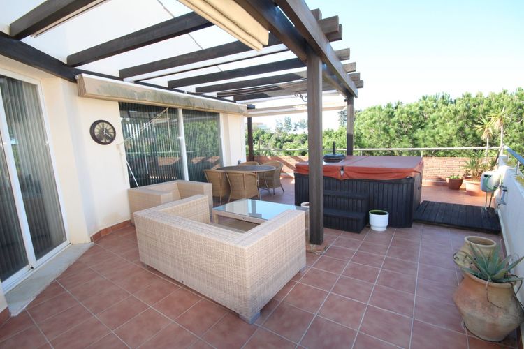 Penthouse | Resale in Riviera del Sol in Riviera del Sol, Costa del Sol - Photo 4