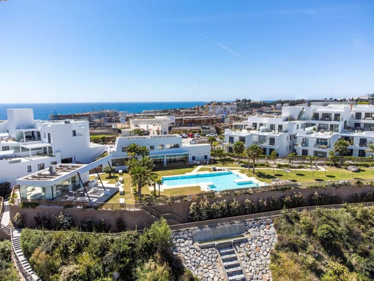 Apartment | Resale in La Cala in La Cala, Costa del Sol - Photo 2