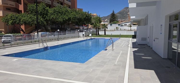 Apartment | Resale in Benalmadena in Benalmadena Others, Costa del Sol - Photo 2