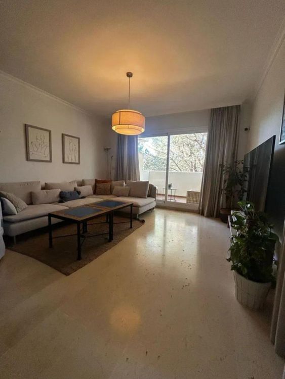 Apartment | Resale in Elviria in Elviria, Costa del Sol - Photo 3