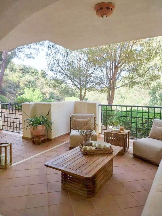 Apartment | Resale in Elviria in Elviria, Costa del Sol - Photo 5