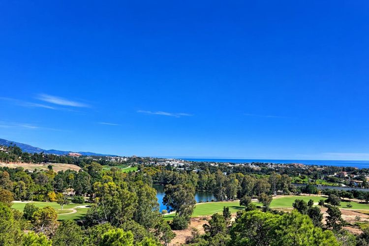 Penthouse | Resale in Benahavís in Benahavís Others, Costa del Sol - Photo 3