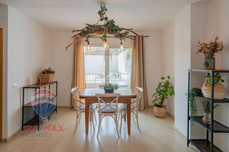 Apartment | Resale in Rincón de la Victoria in Rincón de la Victoria, Costa del Sol - Photo 5