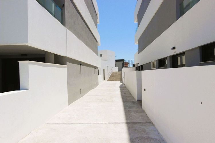 Apartment | Resale in Estepona in Estepona, Costa del Sol - Photo 5