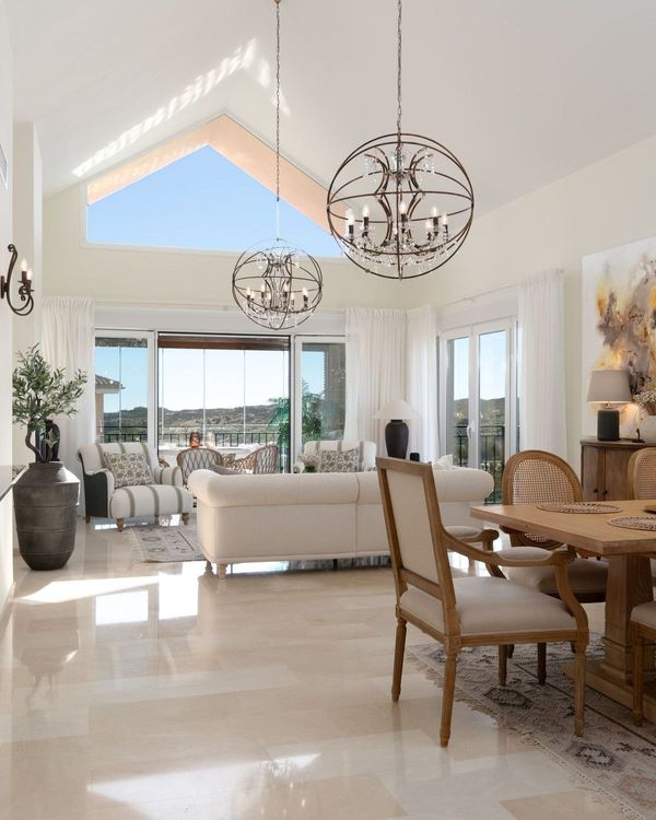 House | Resale in Sierrezuela in Sierrezuela, Costa del Sol - Photo 5