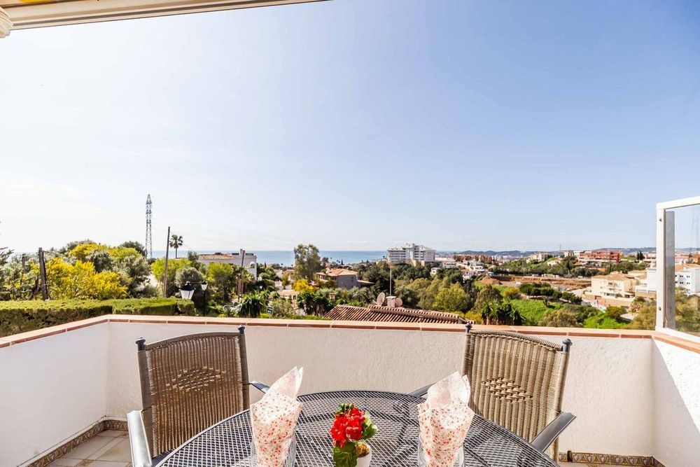 House | Resale in Torreblanca in Torreblanca, Costa del Sol - Main property photo